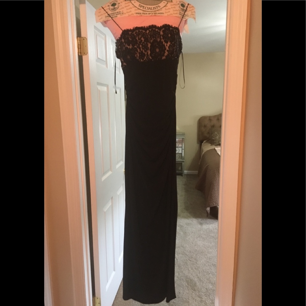 Black gown more like an 8